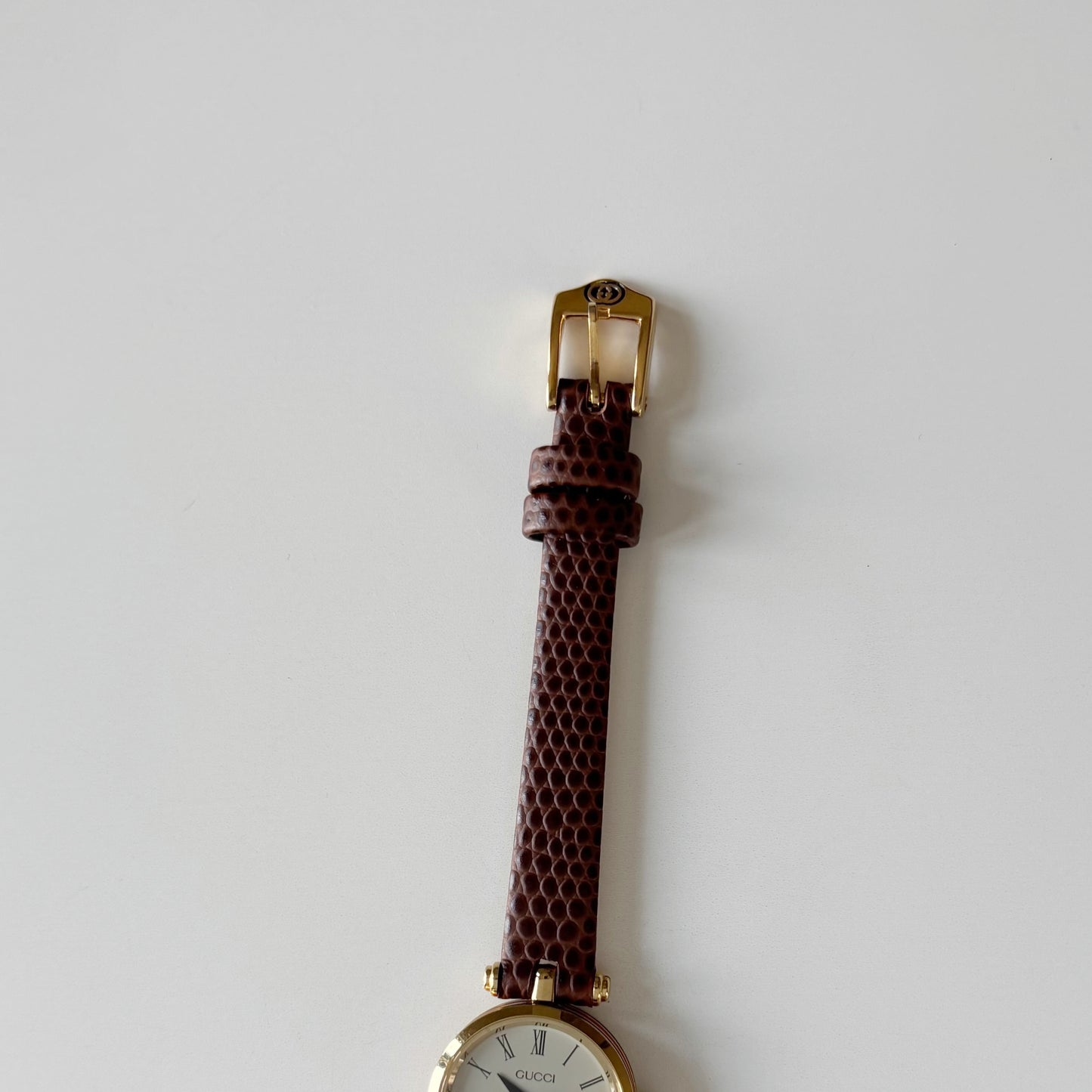 Gucci 1990s Round Dial Gold Plated Watch