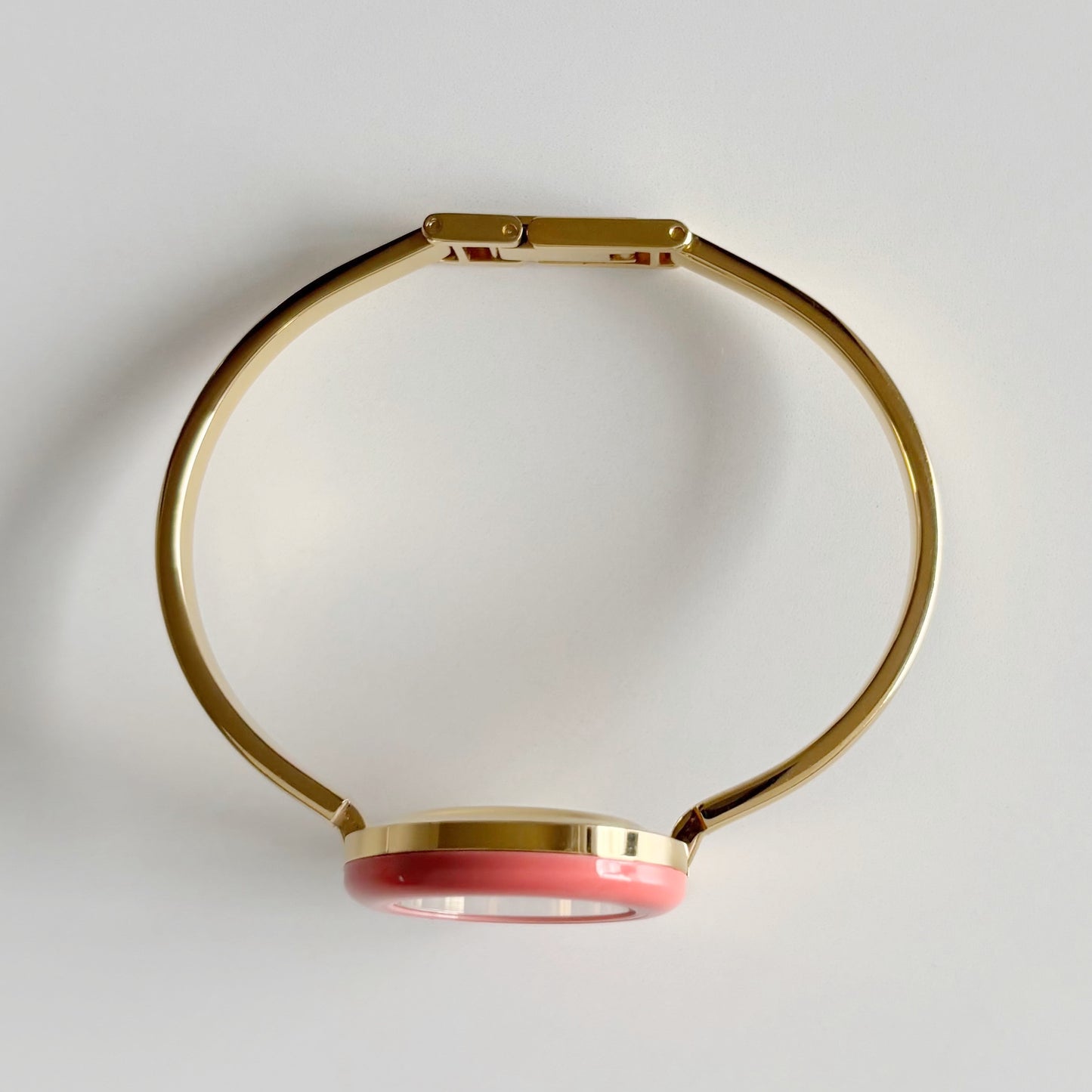 Gucci 1990s Interchangeable Bezel Gold Plated Bangle Watch with 12 bezels, case