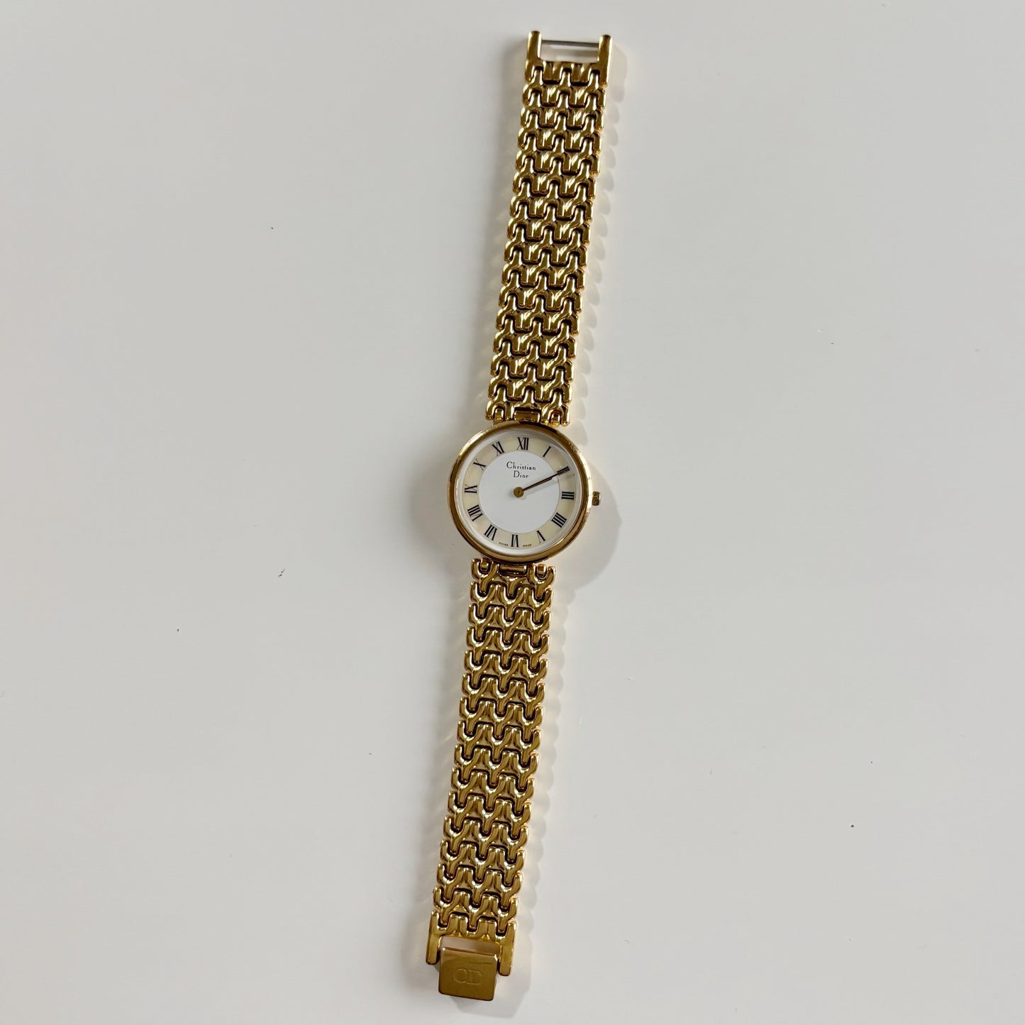 Dior 1990s Seashell Dial Round Dial Gold Plated Watch (Large)
