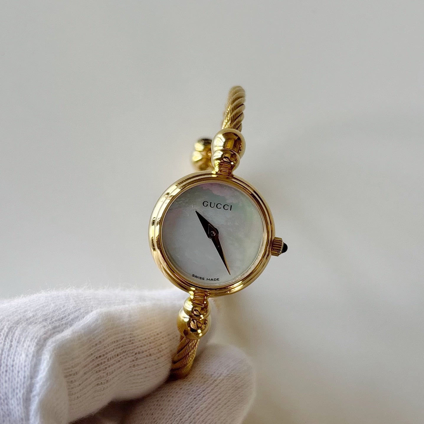 Gucci 1990s Seashell Dial Gold Plated Cable Bangle Watch