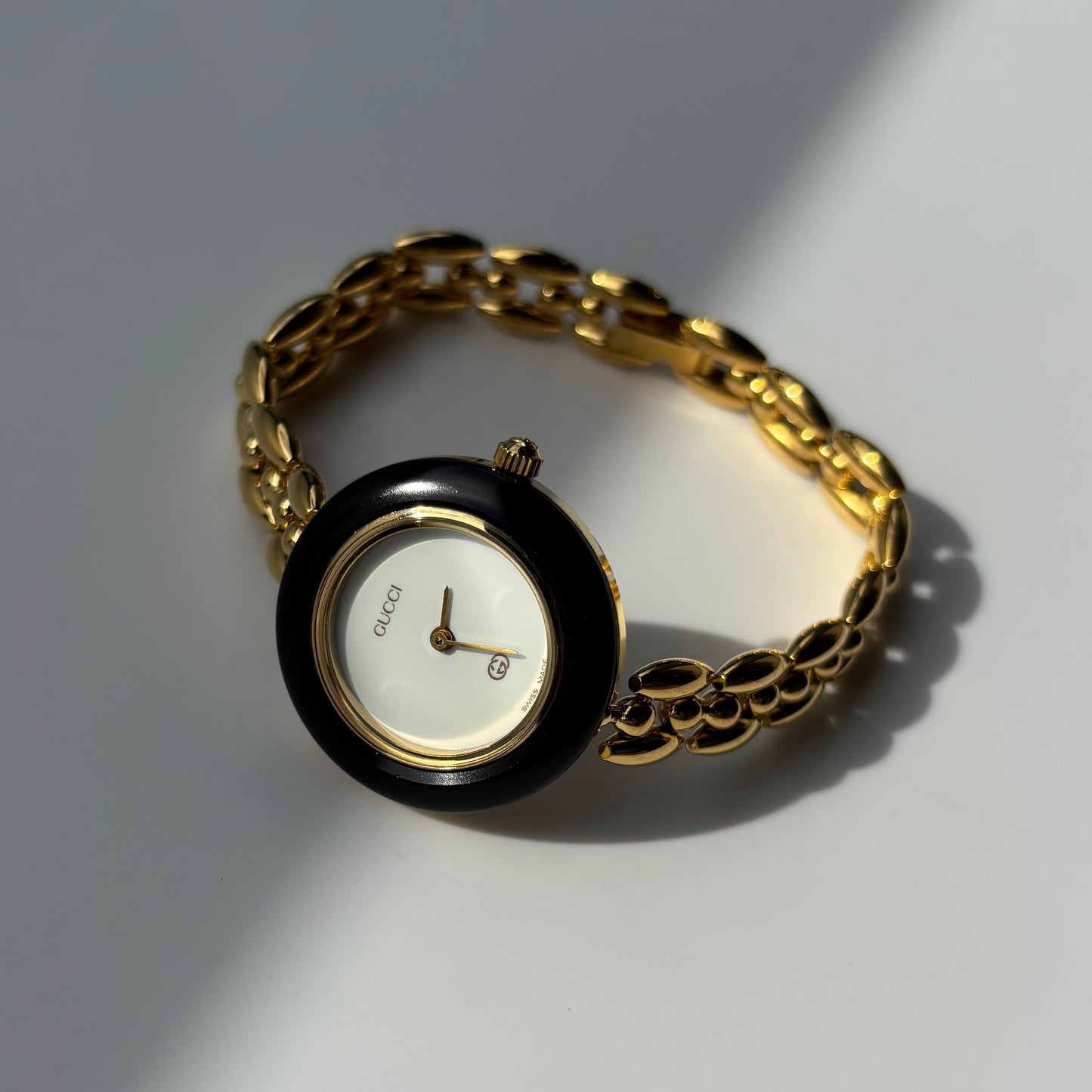 Gucci 1990s Interchangeable Bezel Gold Plated Watch with 6 bezels. case (160mm)