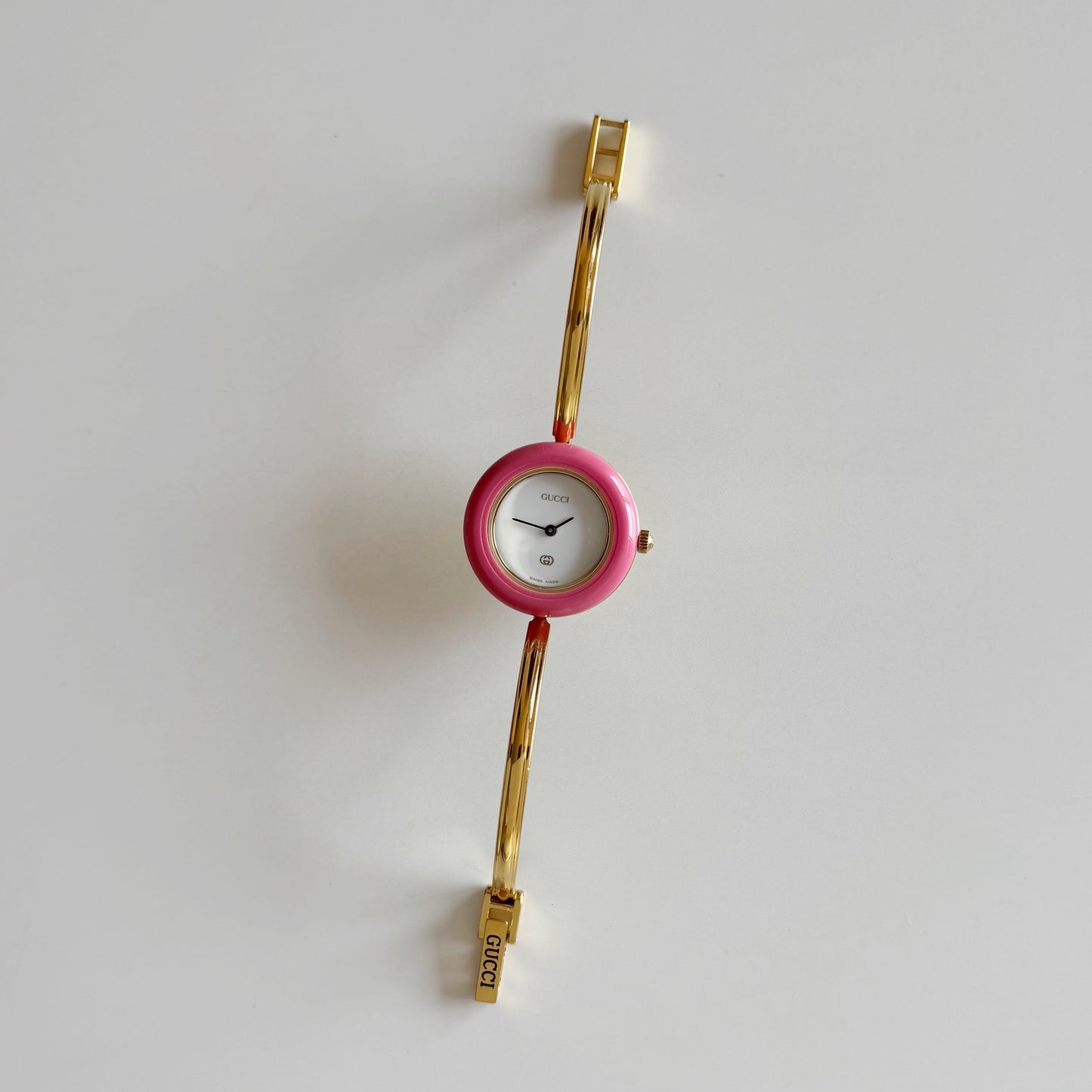 Gucci 1990s Interchangeable Bezel Gold Plated Bangle Watch with 12 bezels, case (Small)