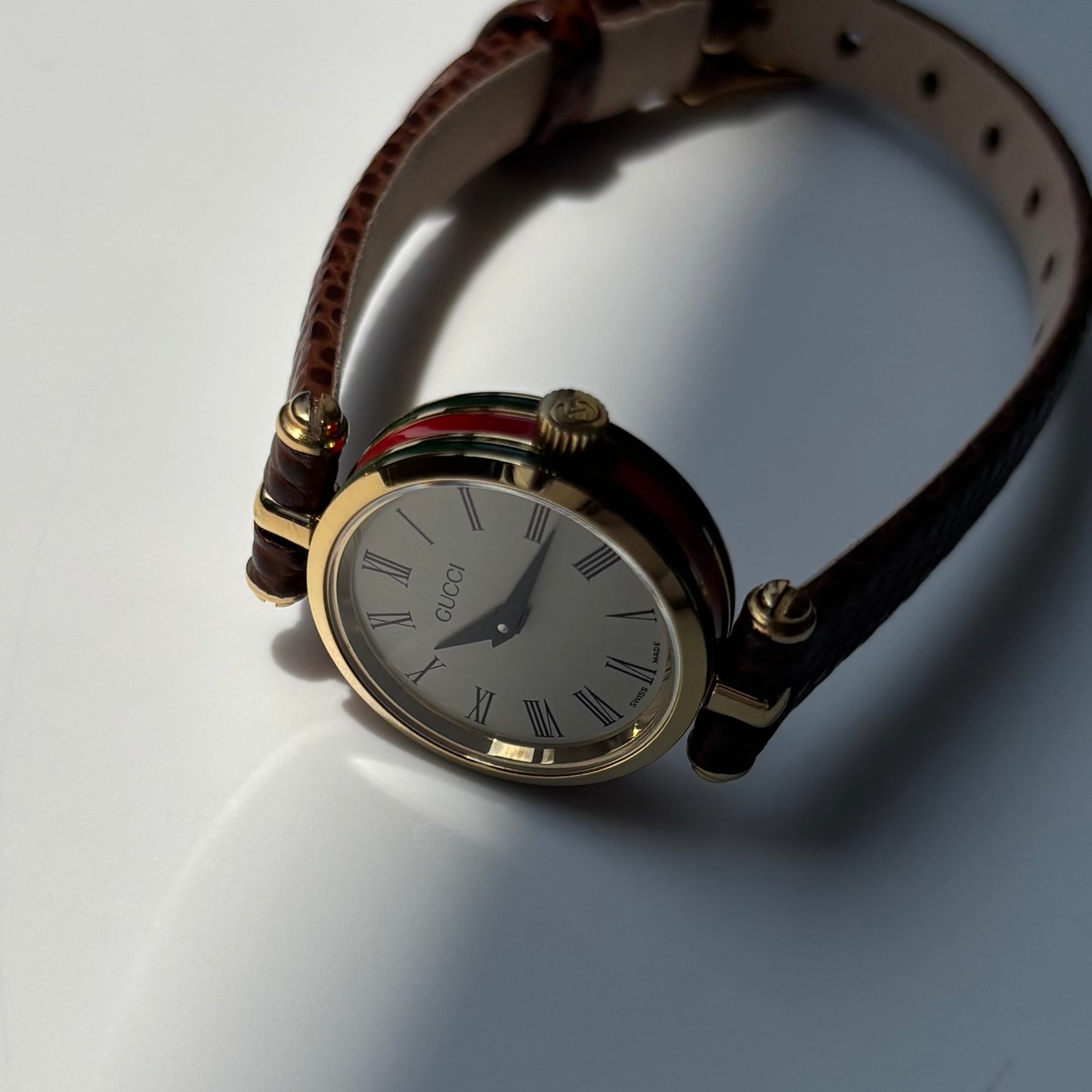 Gucci 1990s Round Dial Gold Plated Watch
