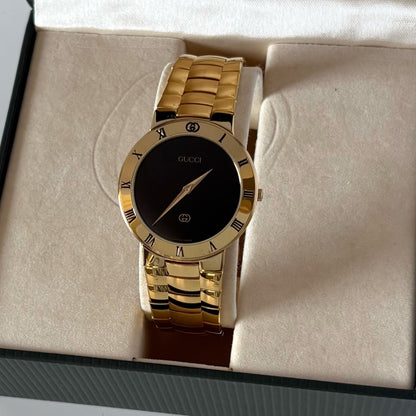 Gucci 1980s Black Round Dial Gold Plated Watch (Large)