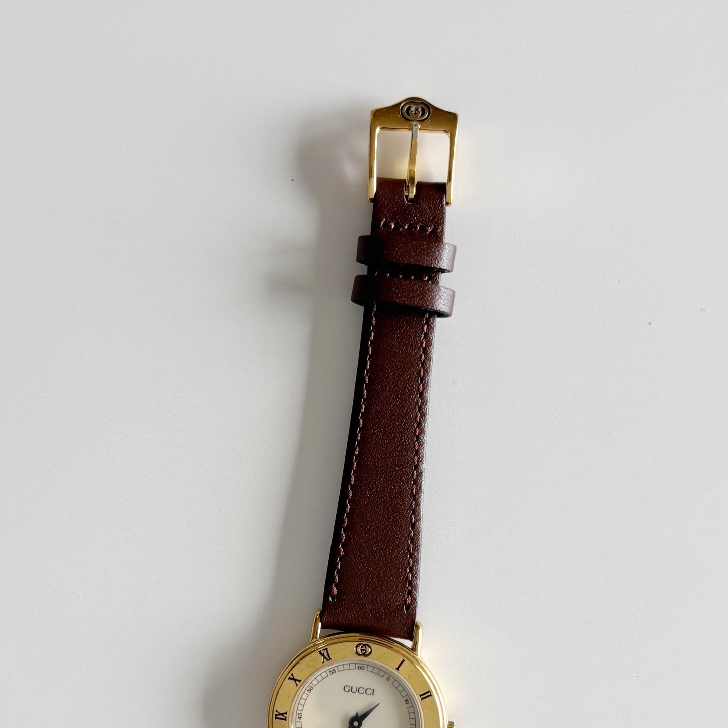 Gucci 1990s Round Dial Gold Plated Watch