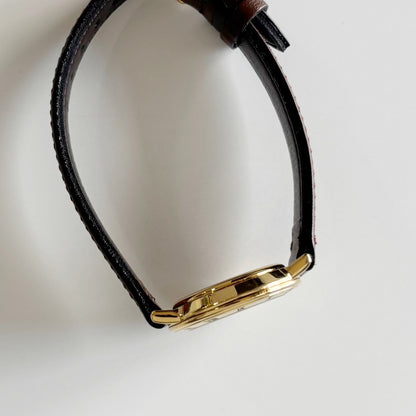 Gucci 1990s Sub second Round Dial Watch