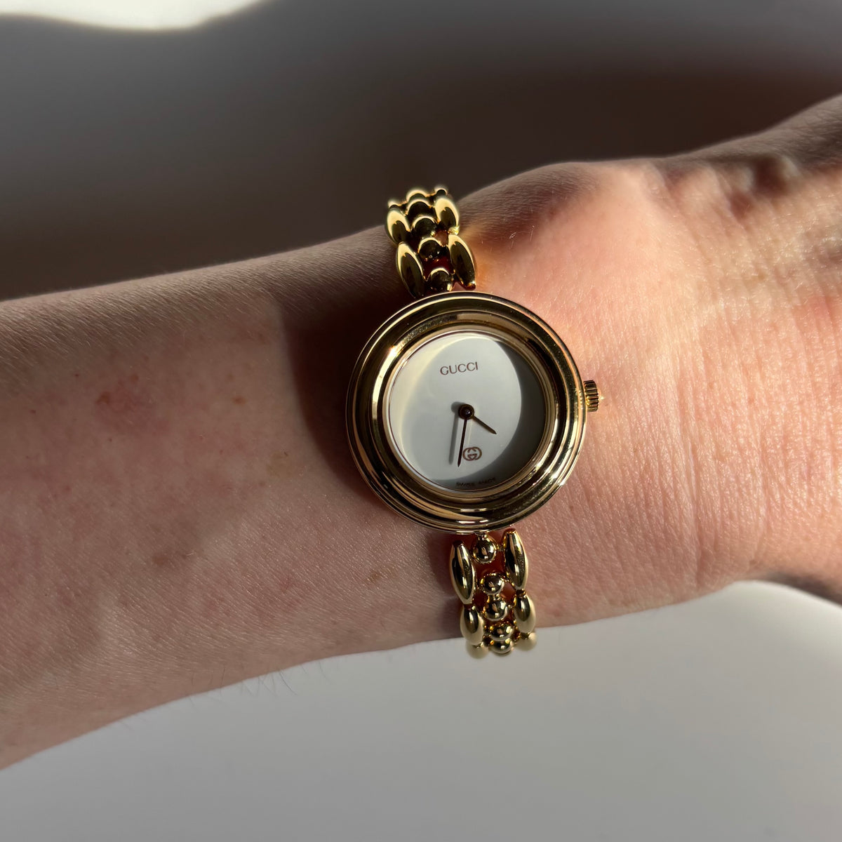 Gucci 1990s Interchangeable Bezel Gold Plated Rice Chain Watch with 6 bezels, case (160mm)