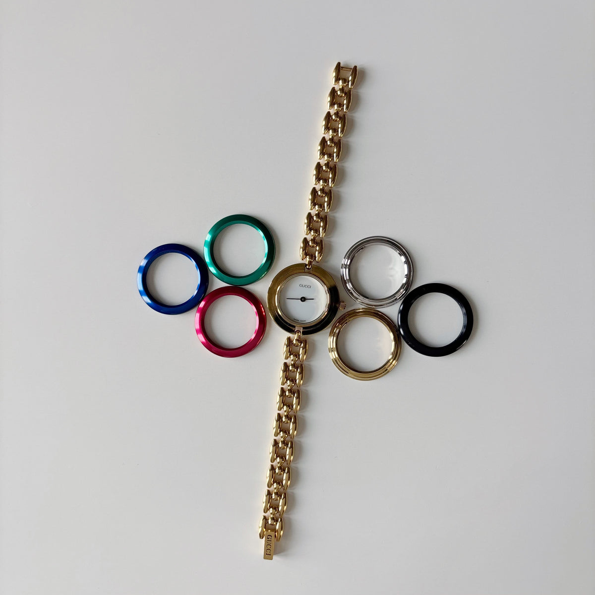 Gucci 1990s Interchangeable Bezel Gold Plated Rice Chain Watch with 6 bezels, case (160mm)