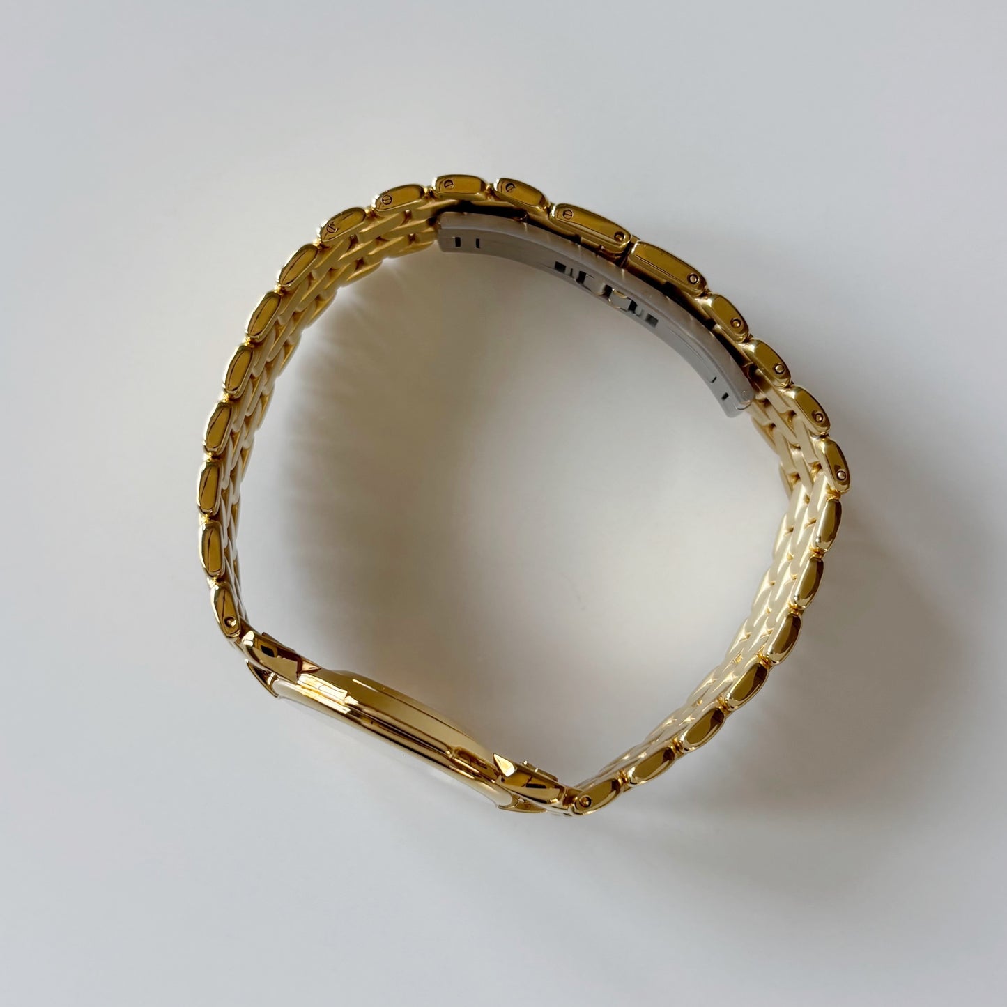 Gucci 1980s Round Dial Gold Plated Watch (Large)