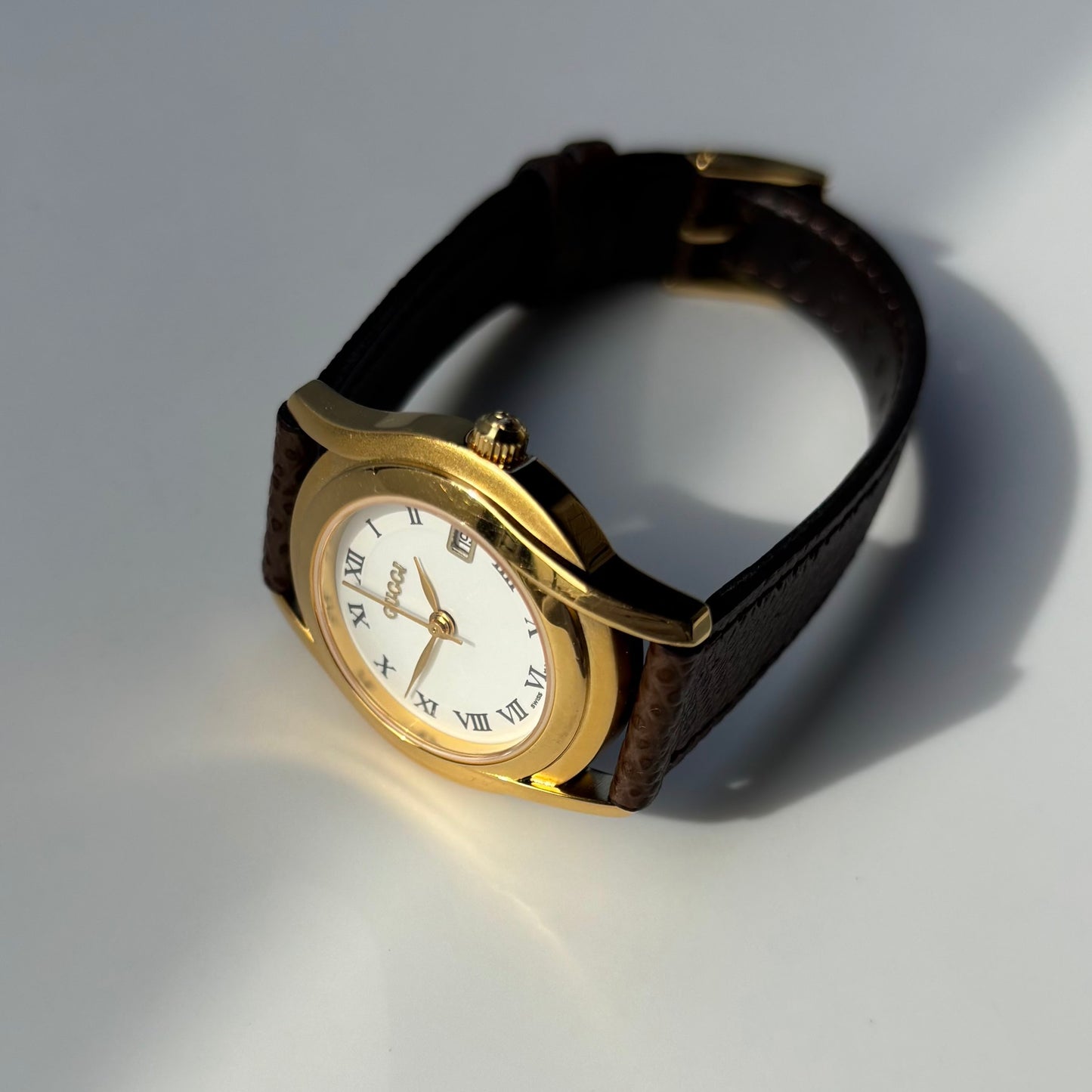 Gucci 1990s Date Round Dial Gold Plated Watch