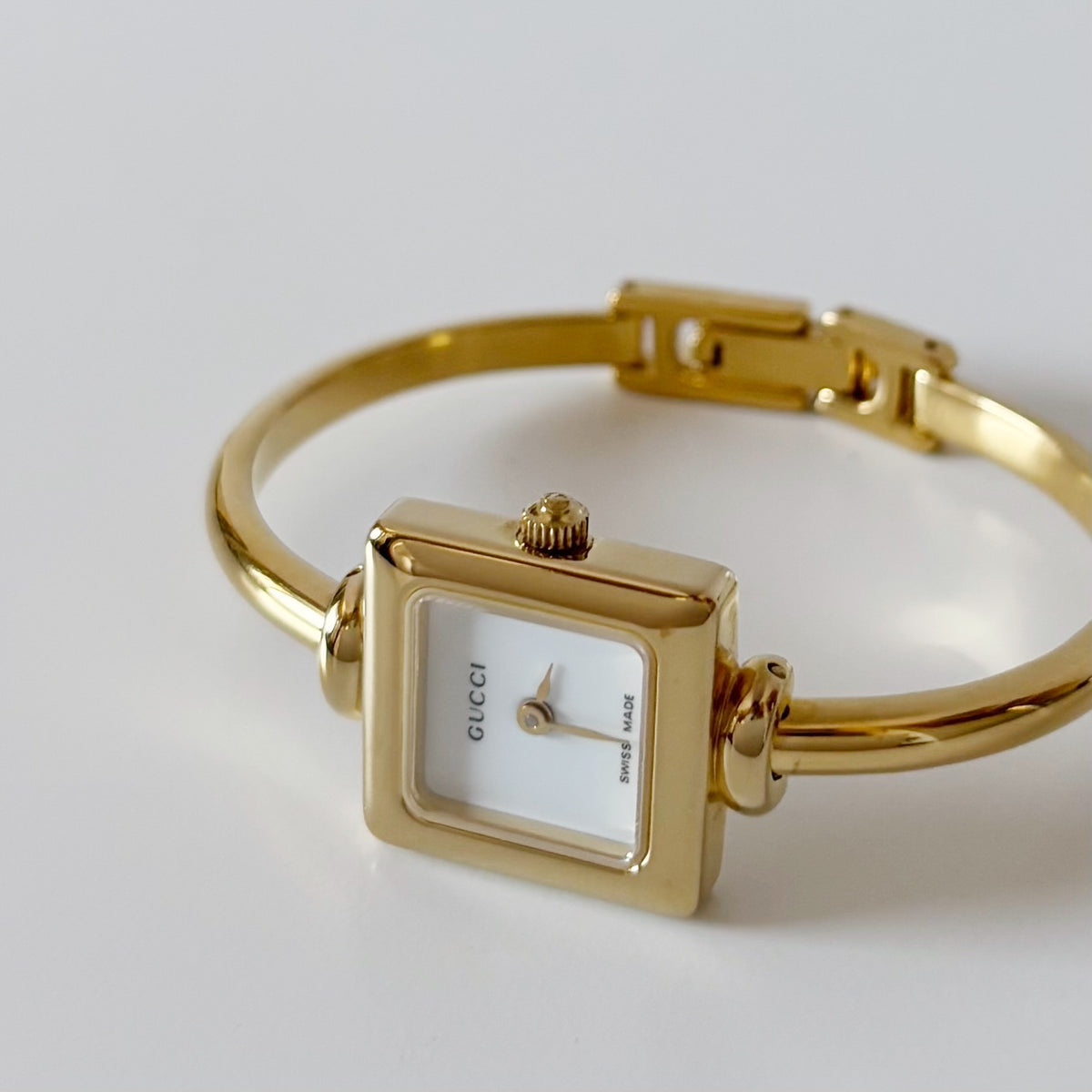 Gucci 1990s Square Dial Gold Plated Watch (Small)