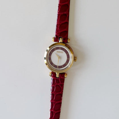 Gucci 1990s Round Dial Red Gold Plated Watch