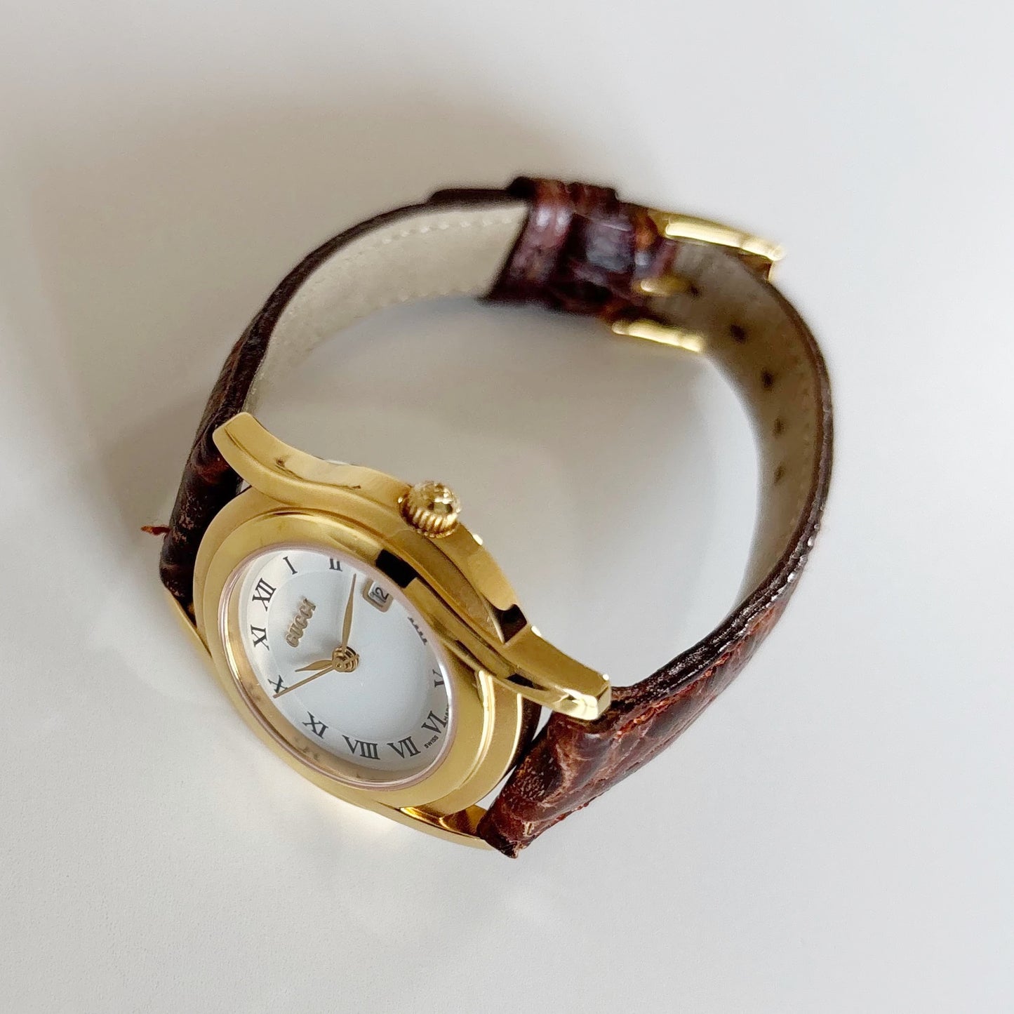 Gucci 1990s Date Round Dial Gold Plated Watch