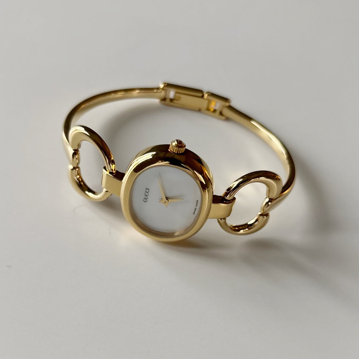 Gucci 1990s Seashell Dial Gold Plated Bangle Watch