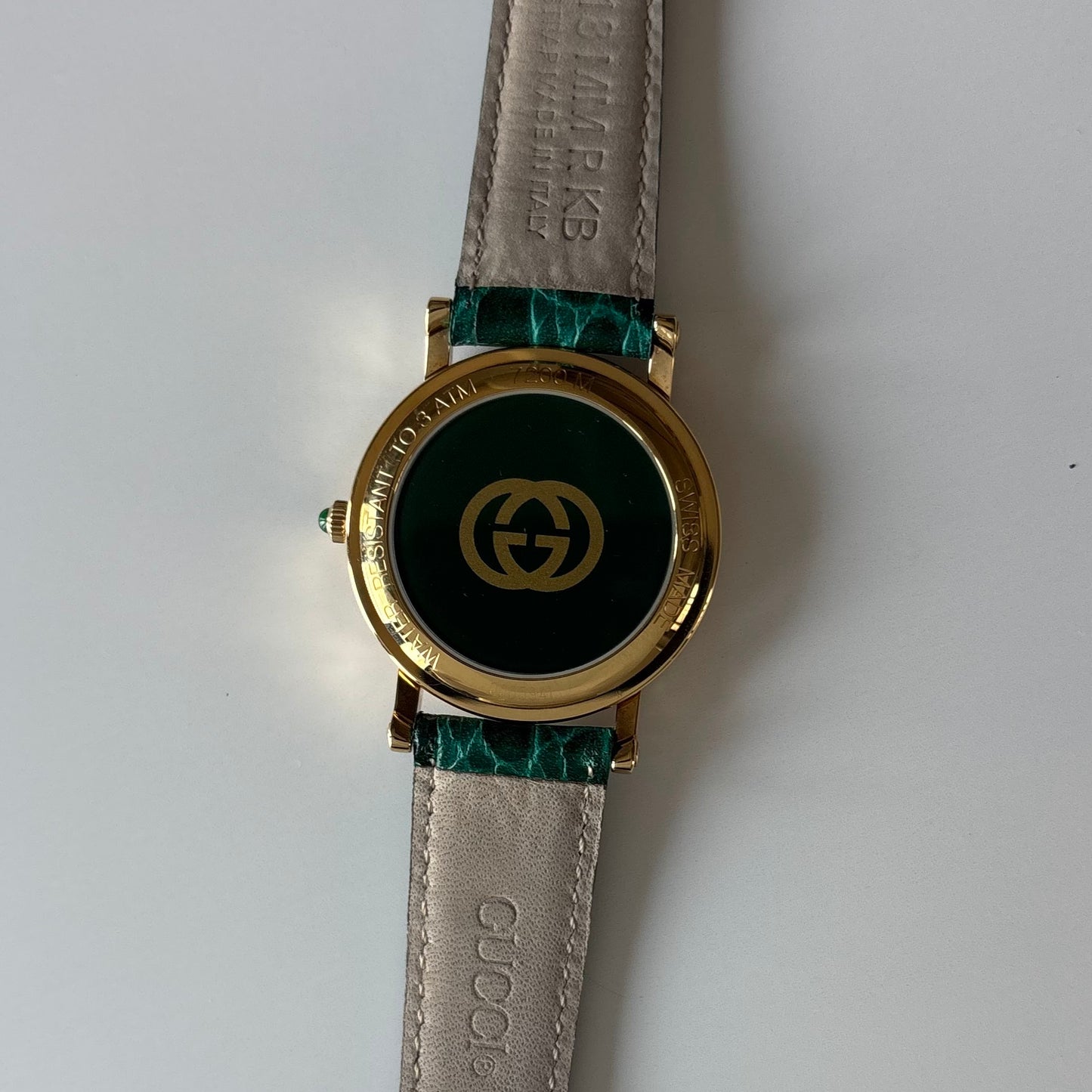 Gucci 1990s Date Round Dial Gold Plated Watch (Large)