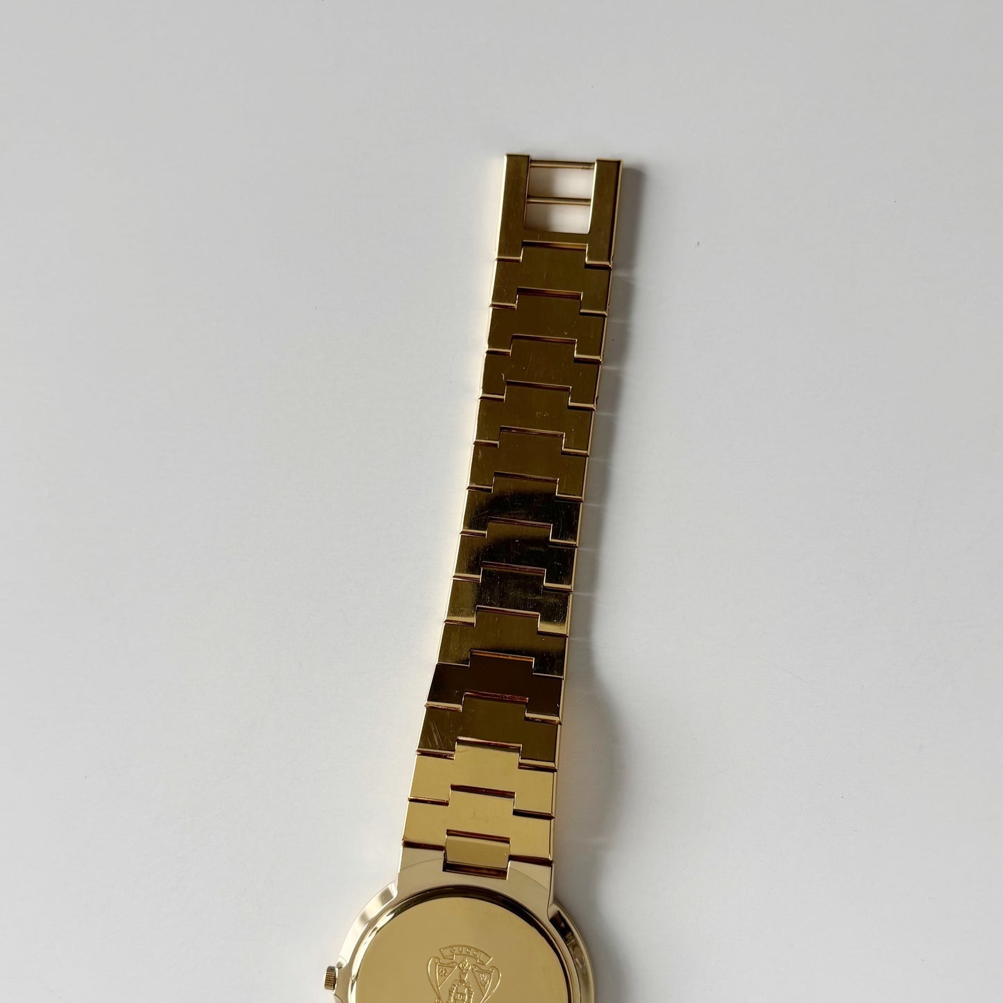 Gucci 1980s Black Round Dial Gold Plated Watch (Large)