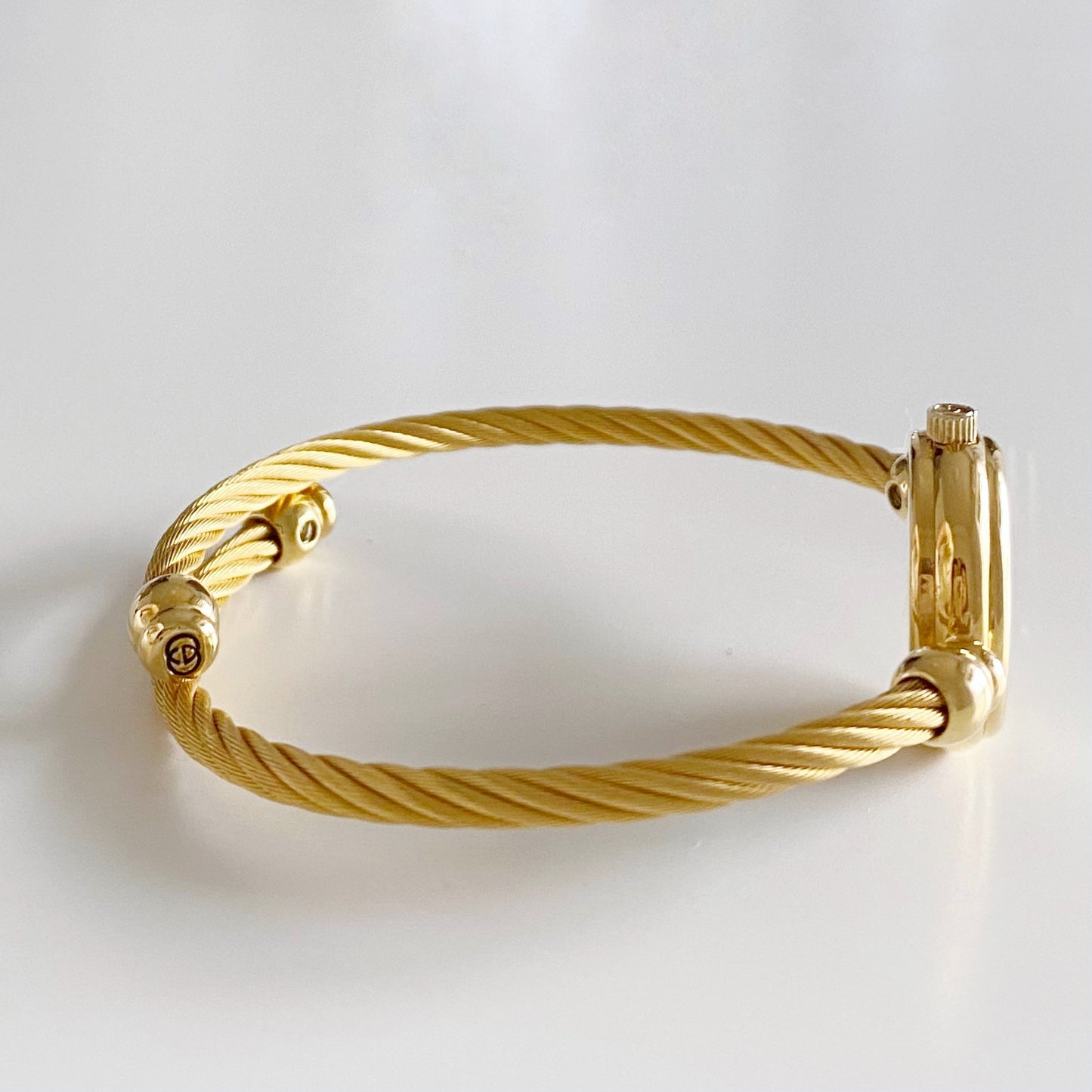 Gucci 1990s Seashell Dial Gold Plated Bangle Watch