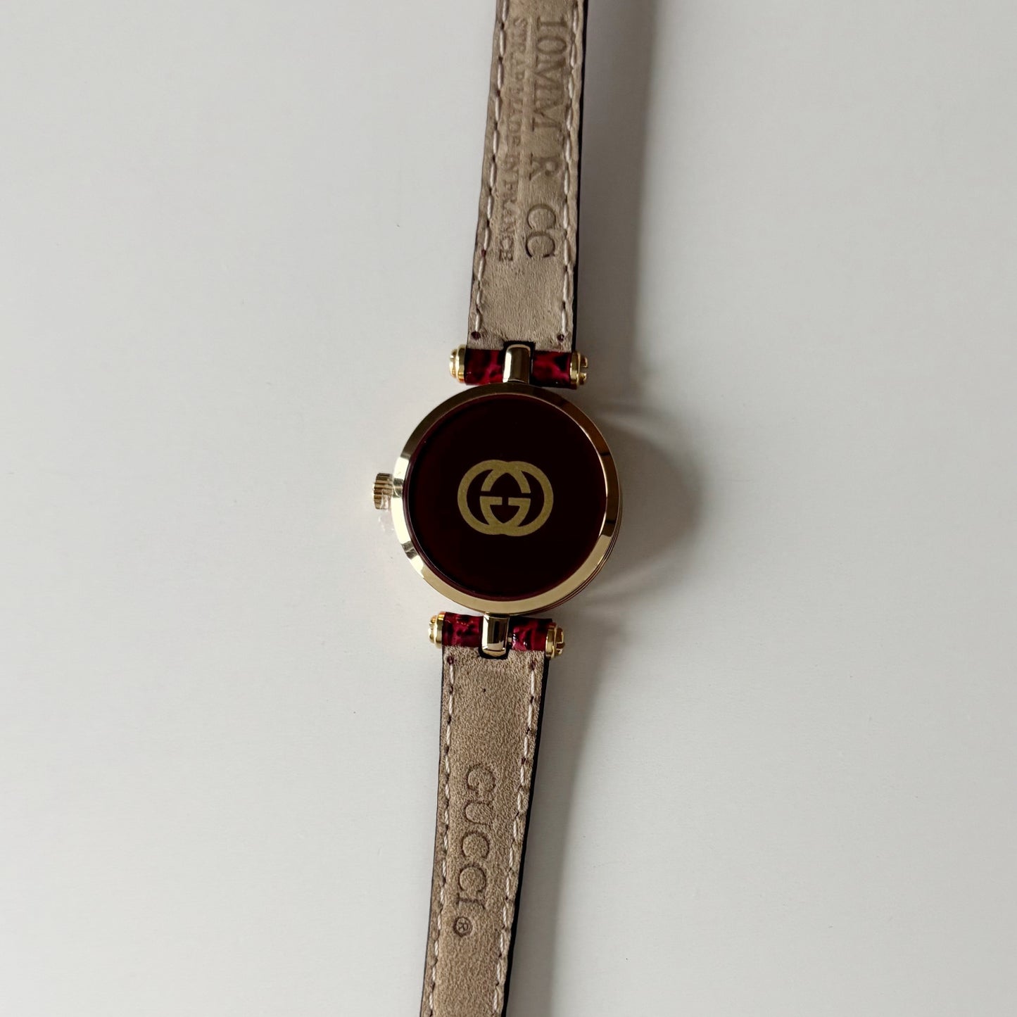 Gucci 1990s Sherry Red Round Dial  Gold Plated Watch