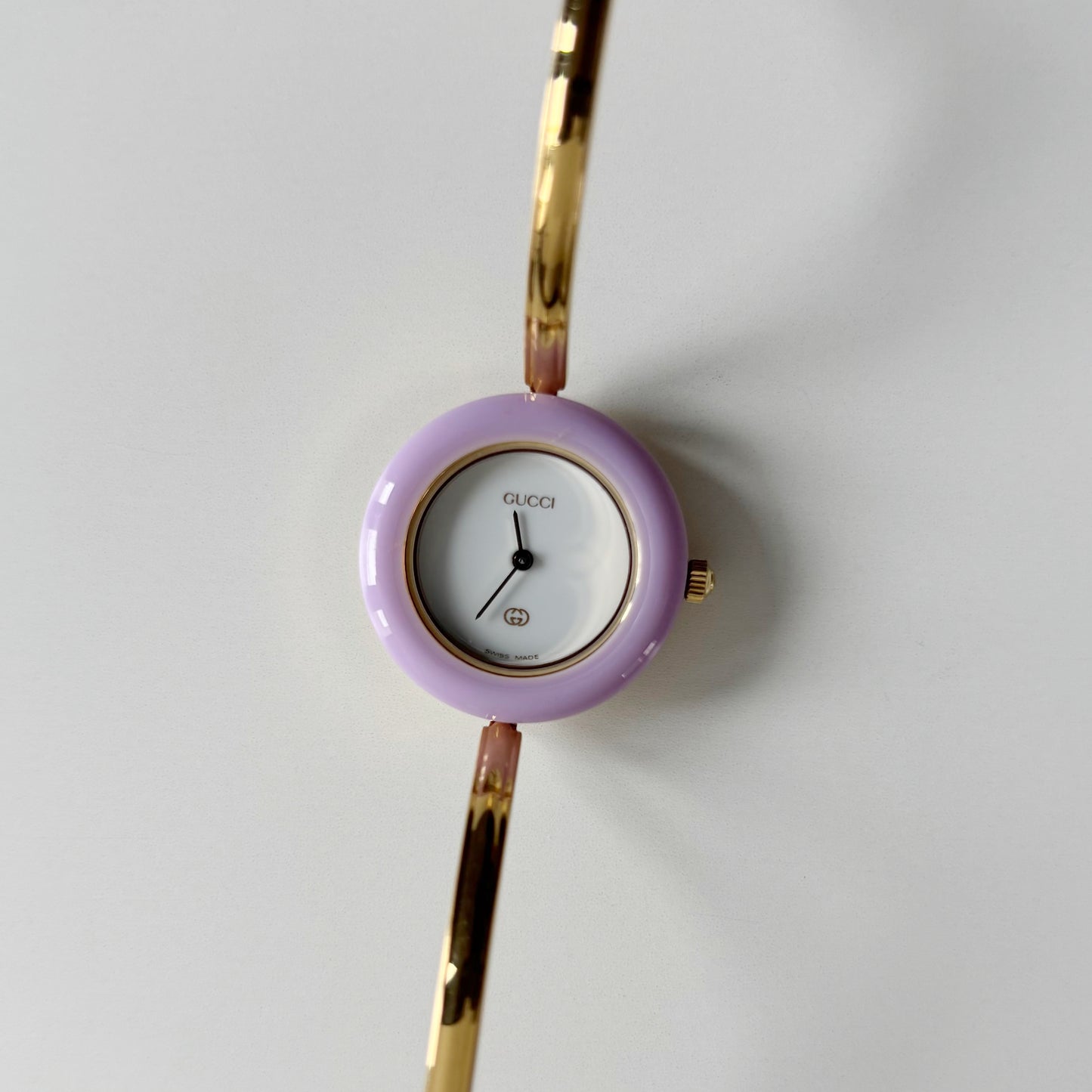 Gucci 1990s Interchangeable Bezel Gold Plated Bangle Watch with 12 bezels, case