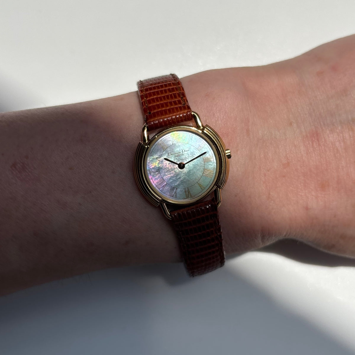 Dior 1990s Seashell Round Dial Gold-Plated Watch