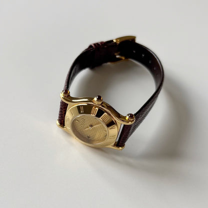 Gucci 1990s Round Dial Gold Plated Watch