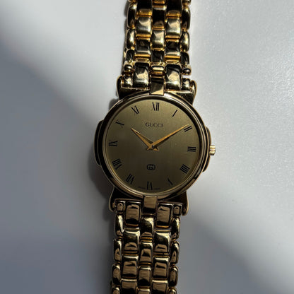 Gucci 1980s Round Dial Gold Plated Watch (Large)