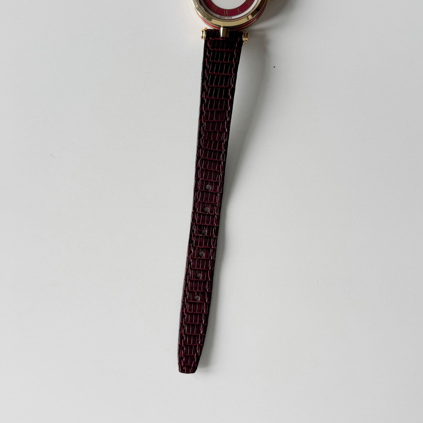 Gucci 1990s Round Dial Red Gold Plated Watch