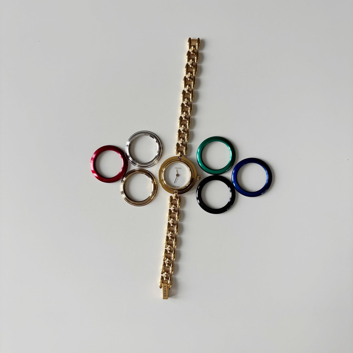 Gucci 1990s Interchangeable Bezel Gold Plated Rice Chain Watch with case, 6 bezels (160mm)