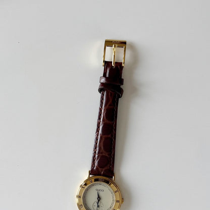 Gucci 1990s Sub second Round Dial Gold Plated Watch