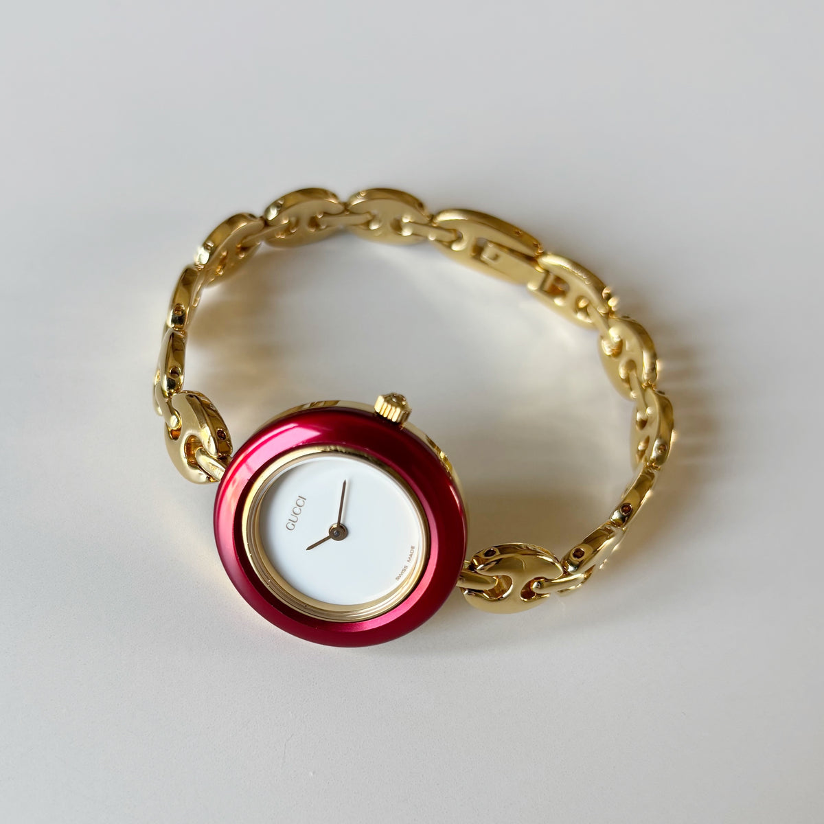 Gucci 1990s Interchangeable Bezel Gold Plated Chain Watch with 6 bezels, case (165mm)