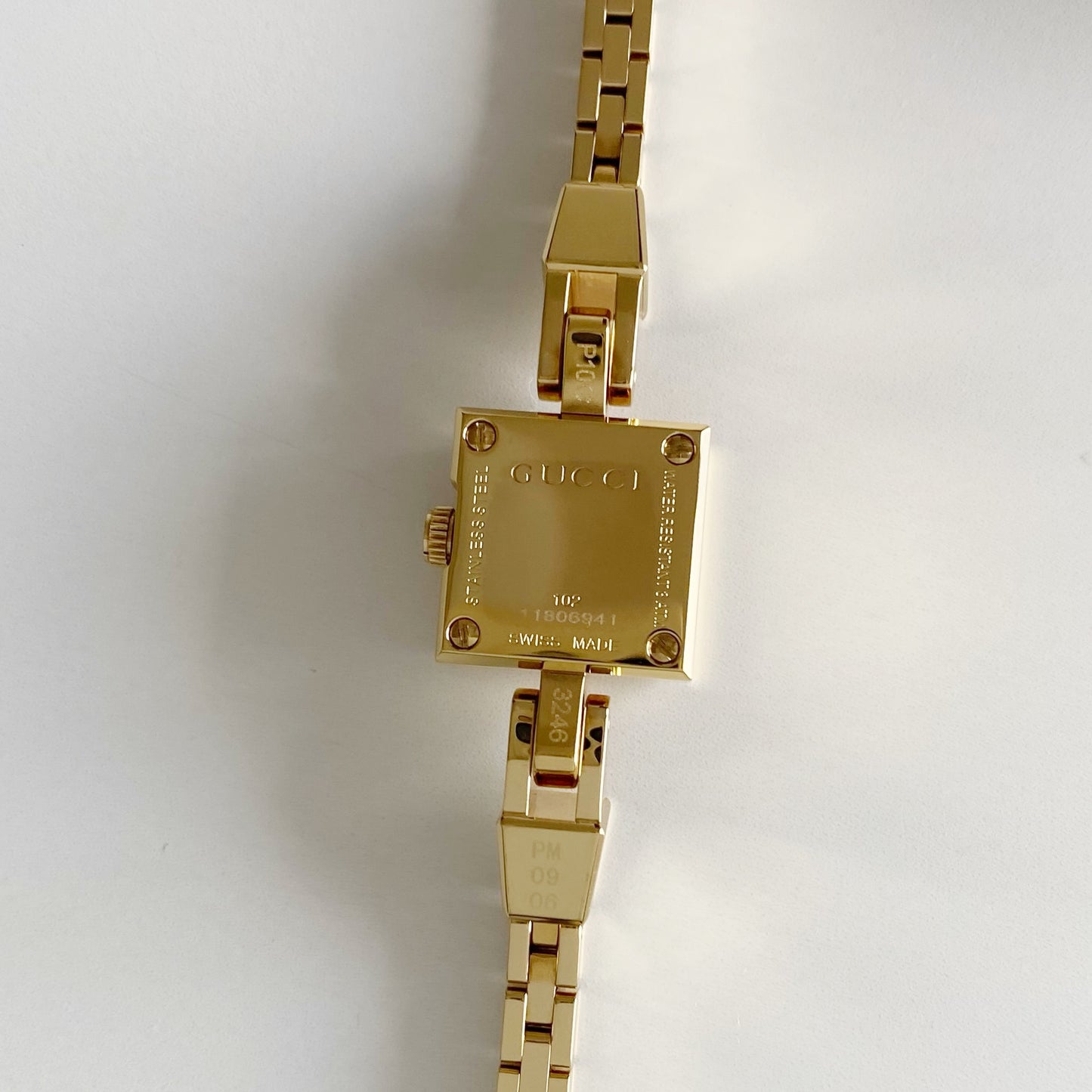 Gucci 1990s Seashell G Dial Gold Plated Watch