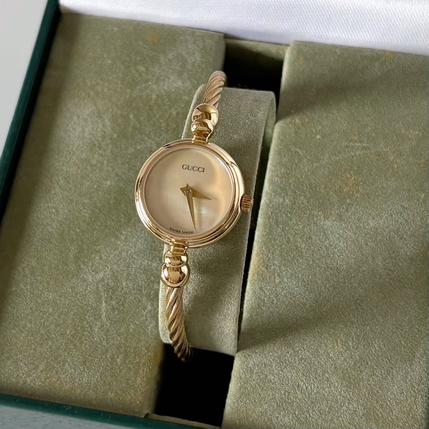 Gucci 1990s Seashell Dial Gold Plated Cable Bangle Watch