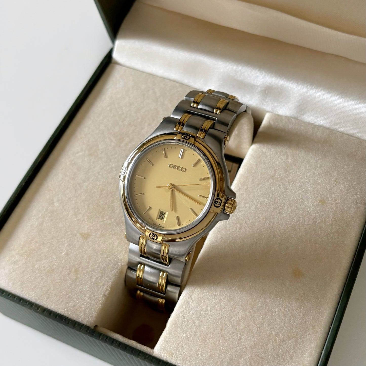 Gucci 1990s Date Two Tone Round Watch