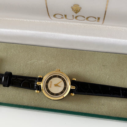 Gucci 1990s Round Dial Gold Plated Watch