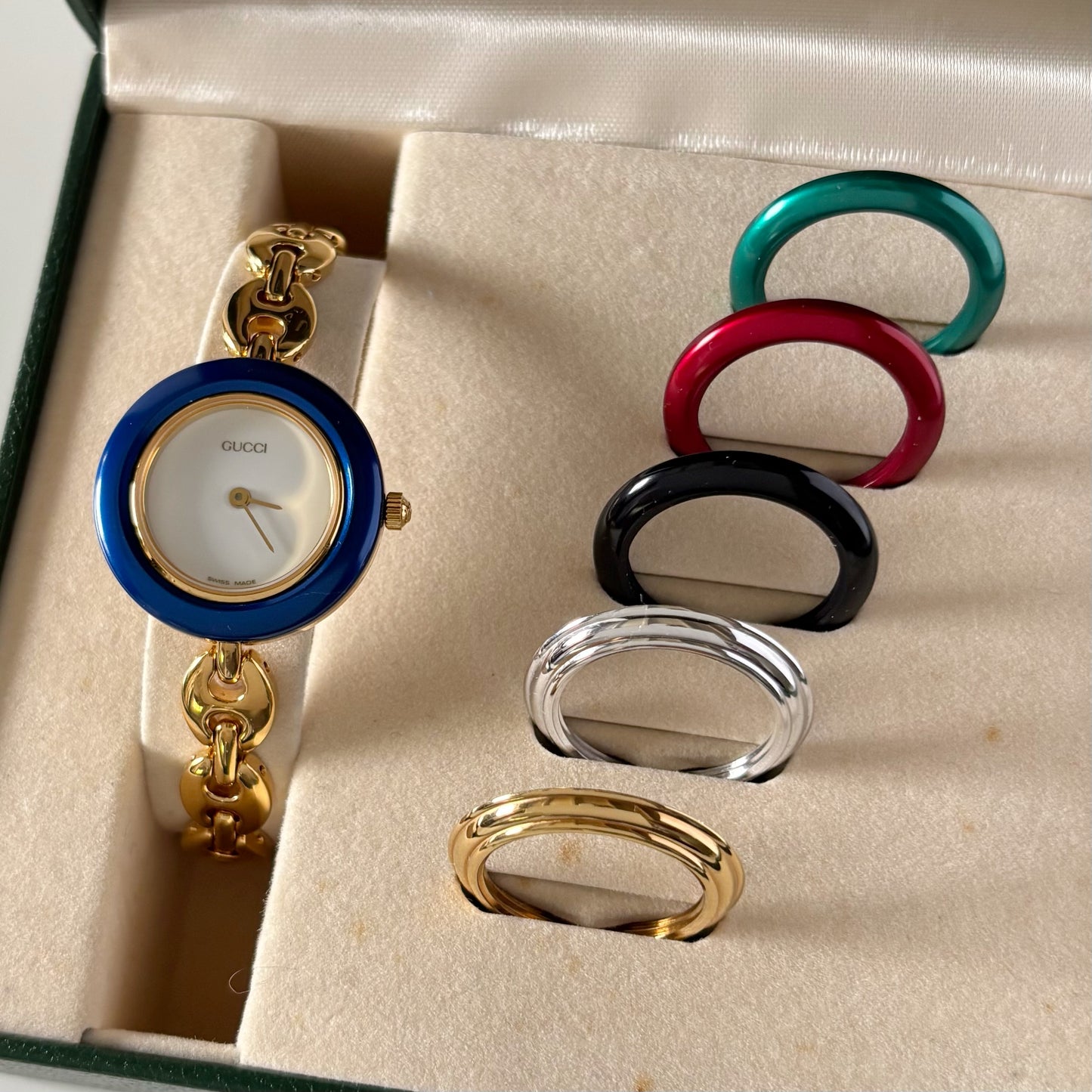 Gucci 1990s Interchangeable Bezel Gold Plated Watch with 6 bezels, case (167mm)