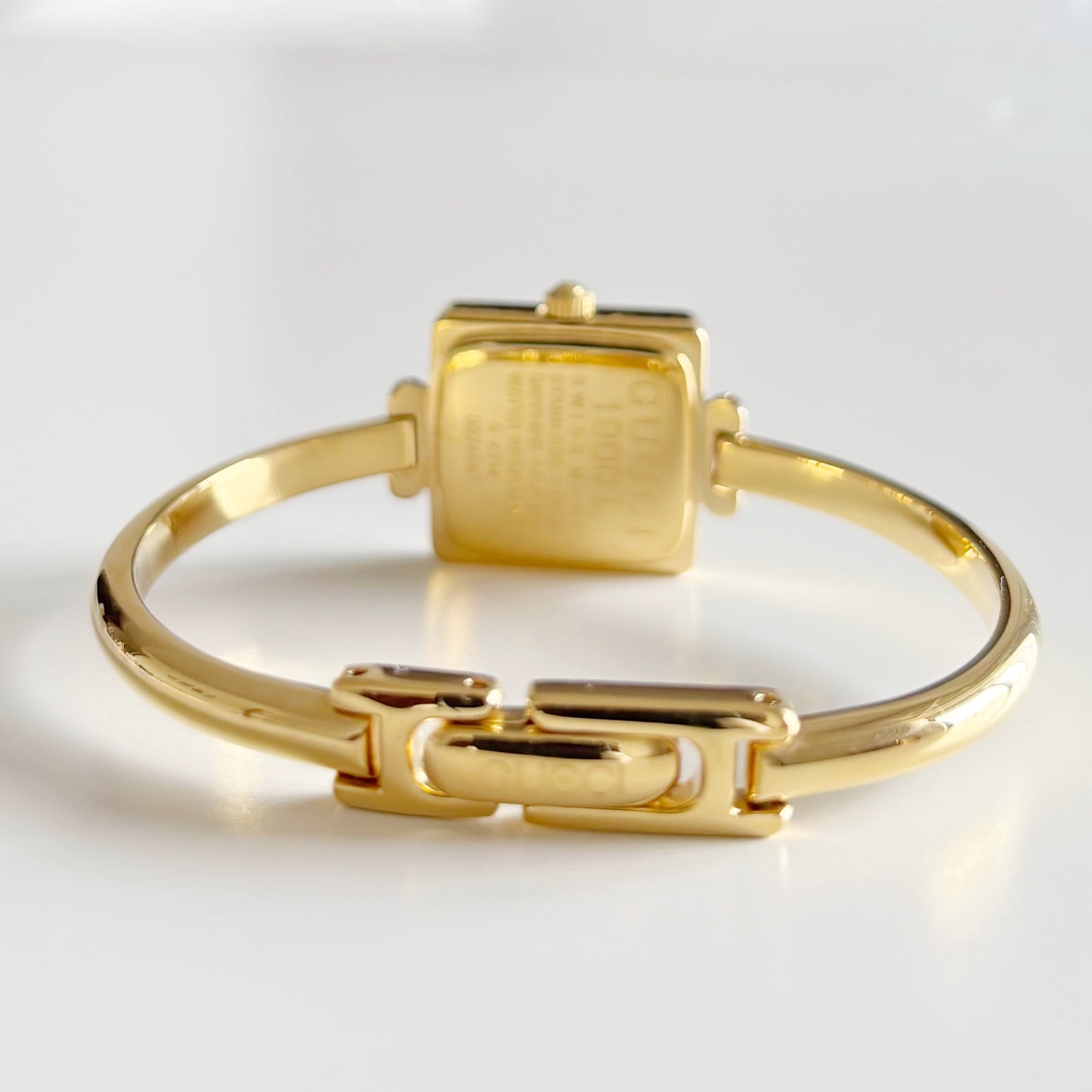 Gucci 1990s Square Dial Gold Plated Bangle Watch (Small)