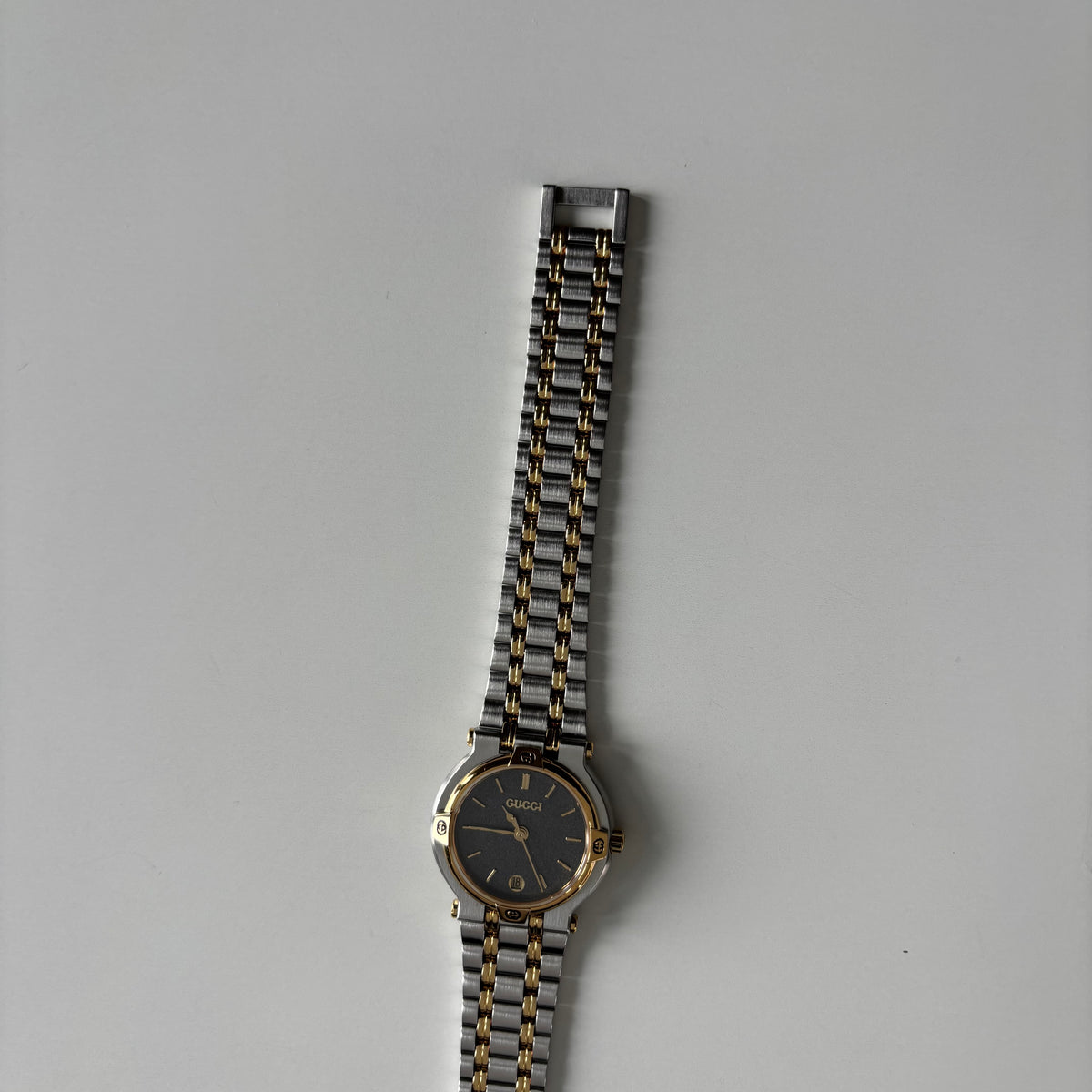 Gucci 1990s Date Black Round Dial Two-Tone Gold-Plated Watch