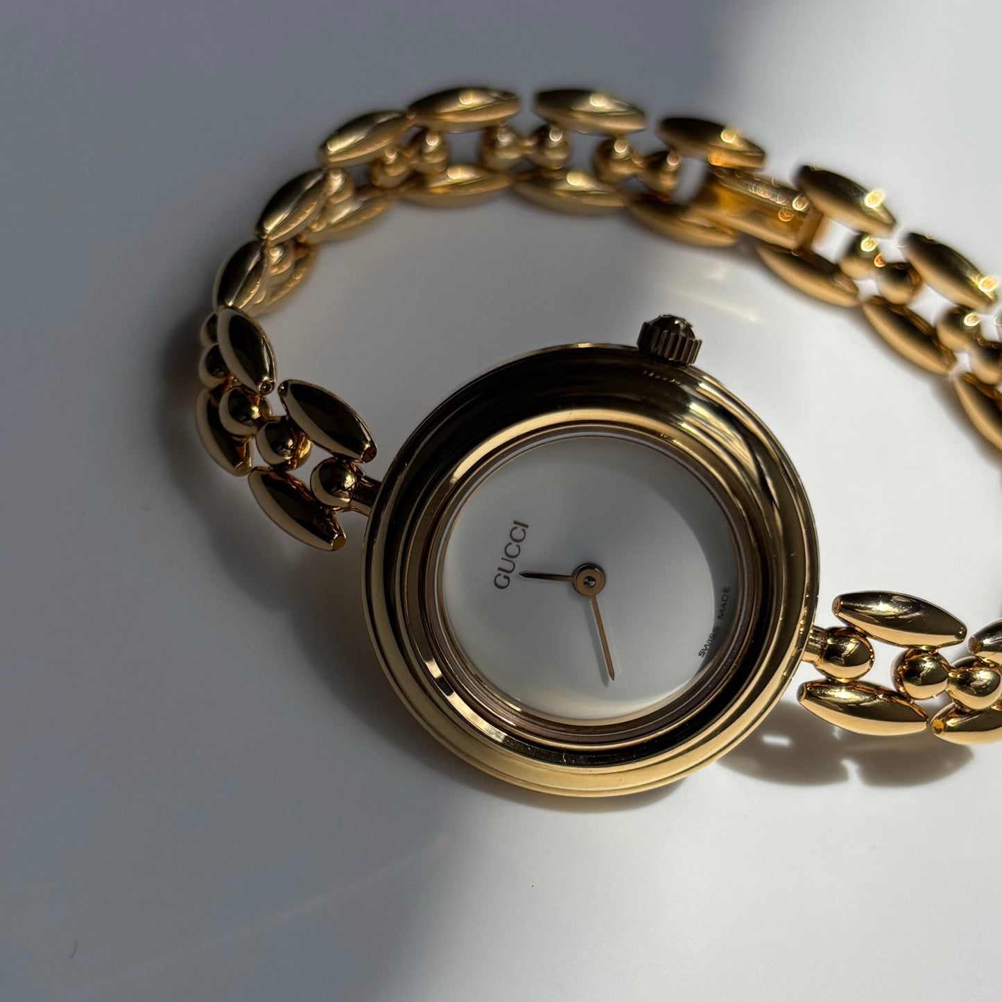 Gucci 1990s Interchangeable Bezel Gold Plated Race Chain Watch with case, 6 bezels (160mm)