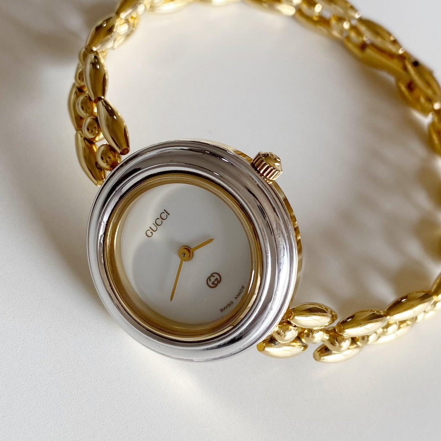 Gucci 1990s Interchangeable Bezel Gold Plated Watch with 6 bezels, case (167mm)