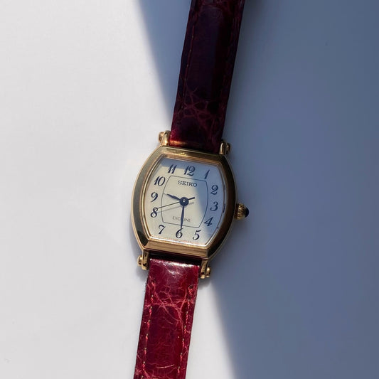 Seiko Exeline Seashell Gold Red Leather Watch
