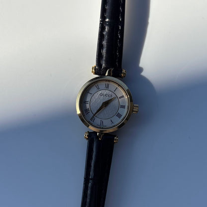Gucci 1990s Round Dial Gold Plated Watch
