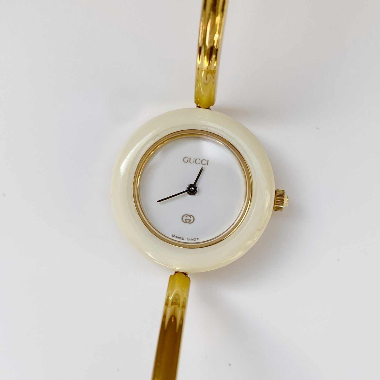 Gucci 1990s Interchangeable Bezel Gold Plated Bangle Watch with 12 bezels, case