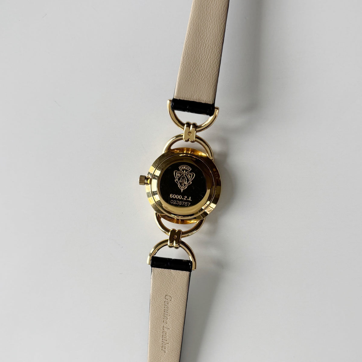 Gucci Round Dial Horsebit Gold-Plated Watch
