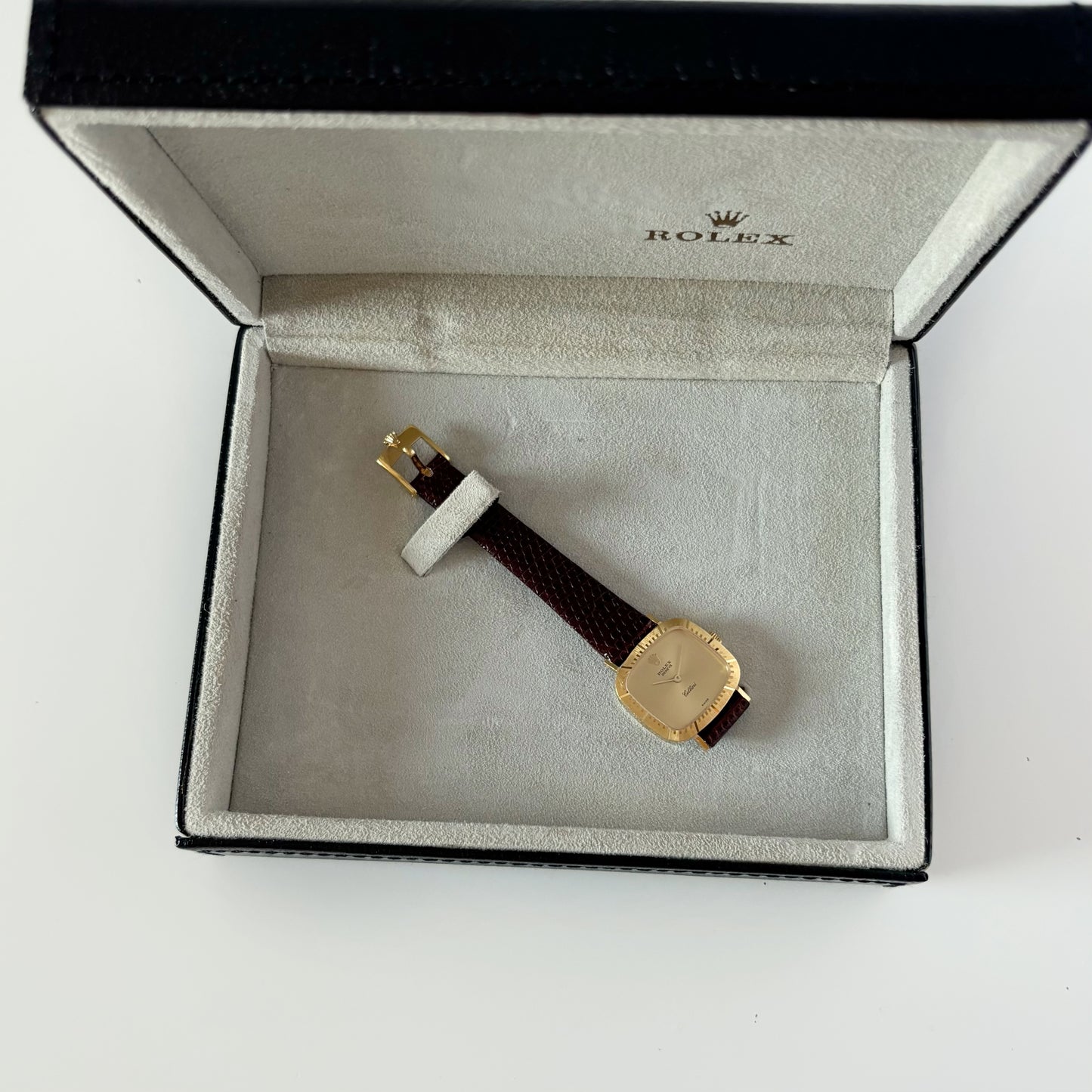 Rolex 1987 Cellini 18K Manual Wind Watch