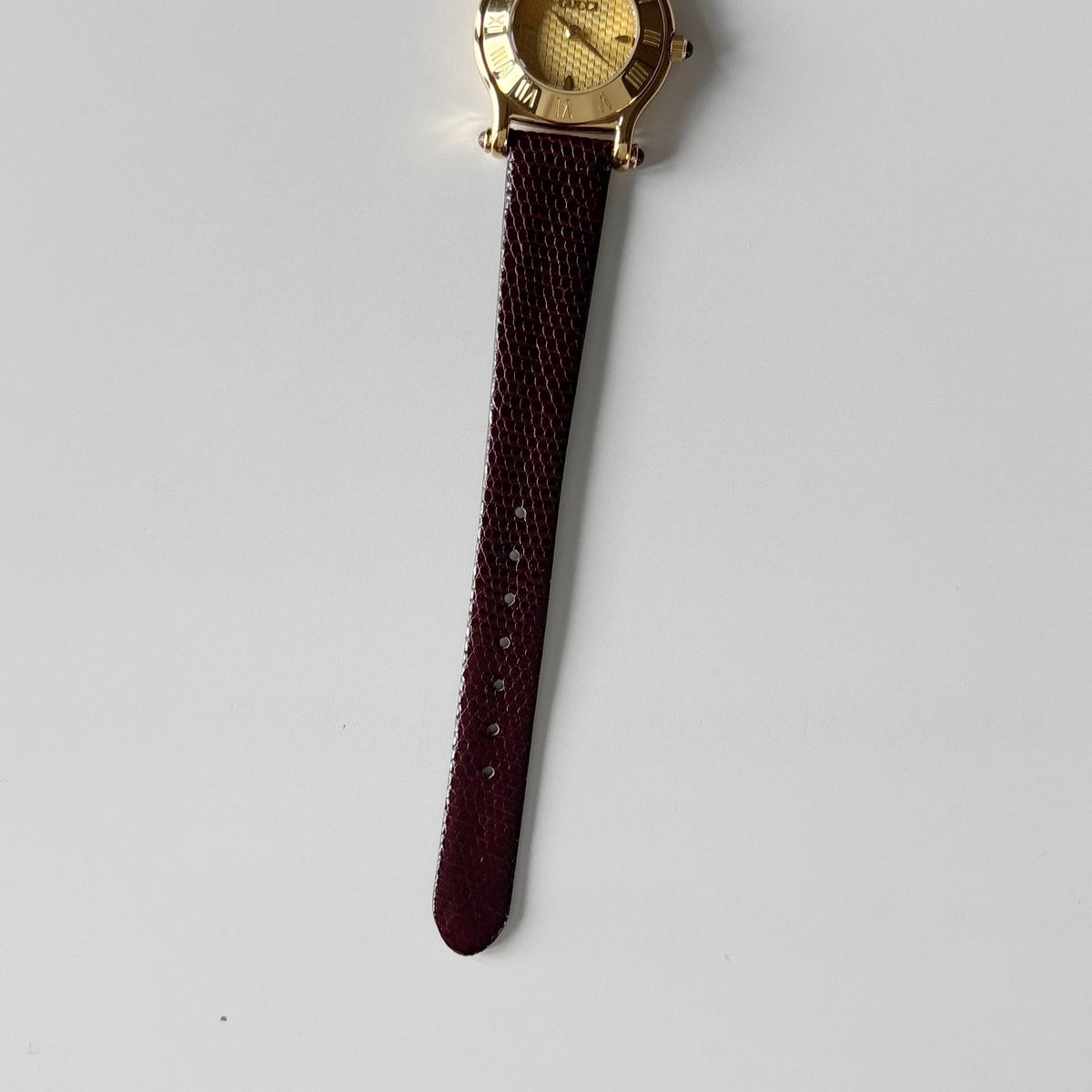 Gucci 1990s Round Dial Gold Plated Watch