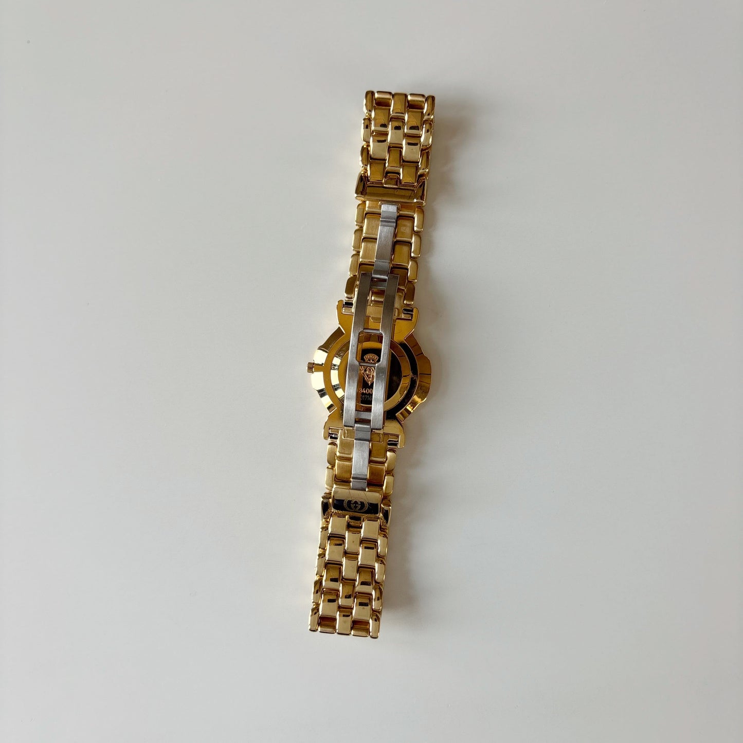 Gucci 1980s Round Dial Gold Plated Watch (Large)