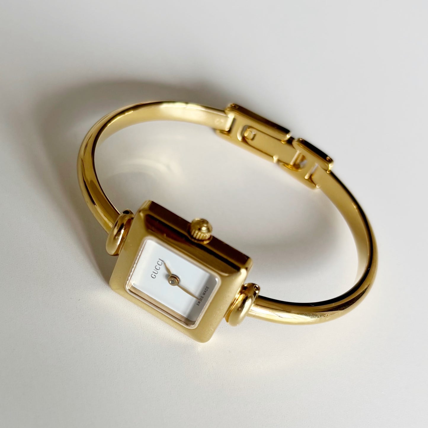 Gucci 1990s Square Dial Gold Plated Bangle Watch (Small)