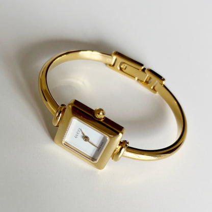 Gucci 1990s Square Dial Gold Plated Bangle Watch (Small)