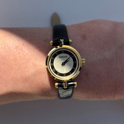 Gucci 1990s Round Dial Gold Plated Watch