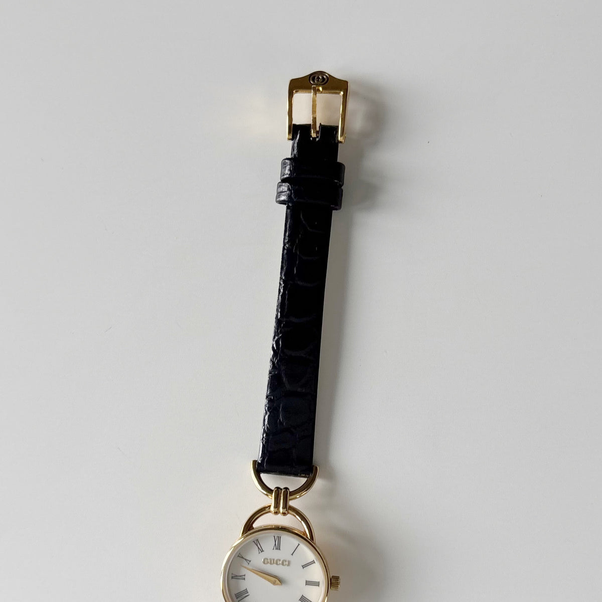 Gucci Round Dial Horsebit Gold-Plated Watch
